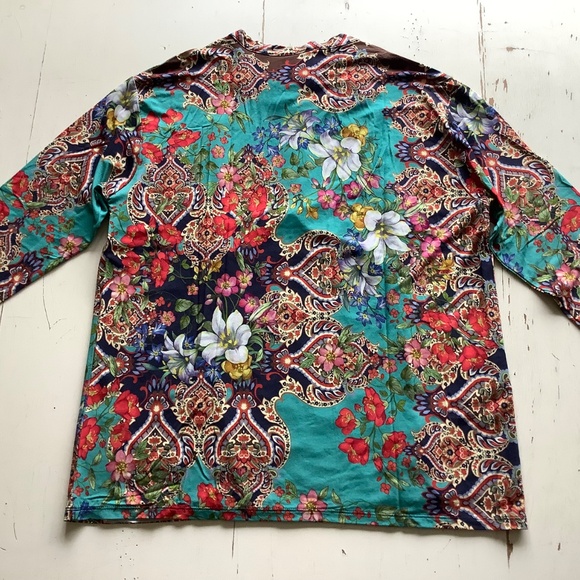 NWT Johnny Was Indi Flower 3/4 Sleeve Henley Shirt Top Small - Picture 8 of 9